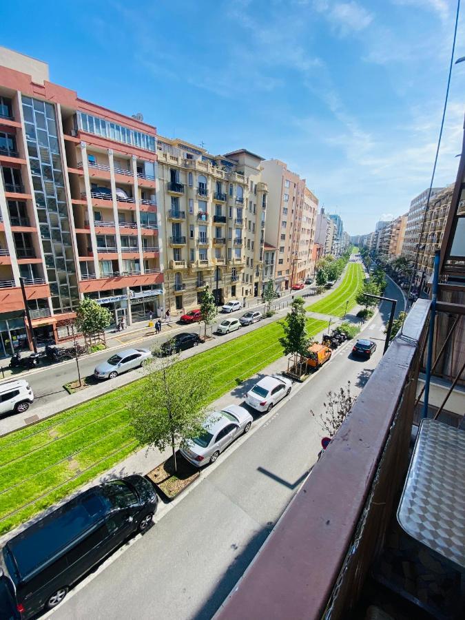 Magnifique Appartement 60M2 ,3 Pieces , Equipee,Tres Lumineux, 2 Minutes A Pied De La Plage Nizza Esterno foto