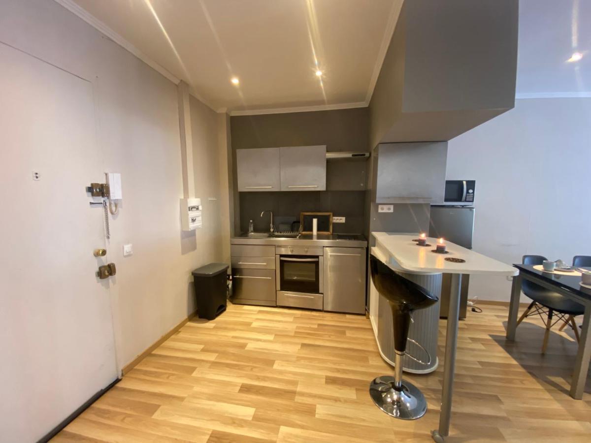 Magnifique Appartement 60M2 ,3 Pieces , Equipee,Tres Lumineux, 2 Minutes A Pied De La Plage Nizza Esterno foto