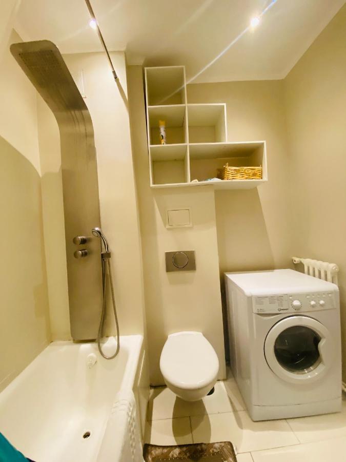 Magnifique Appartement 60M2 ,3 Pieces , Equipee,Tres Lumineux, 2 Minutes A Pied De La Plage Nizza Esterno foto