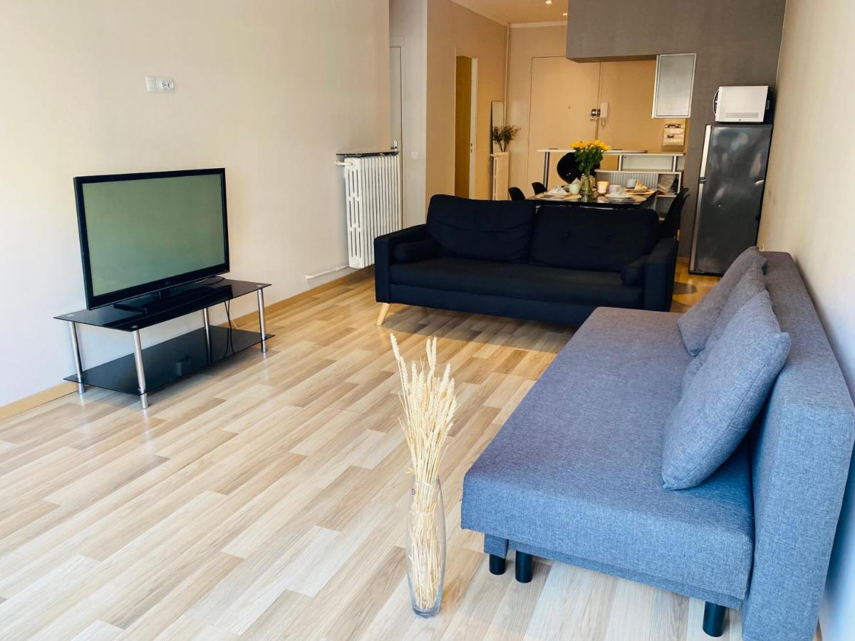 Magnifique Appartement 60M2 ,3 Pieces , Equipee,Tres Lumineux, 2 Minutes A Pied De La Plage Nizza Esterno foto