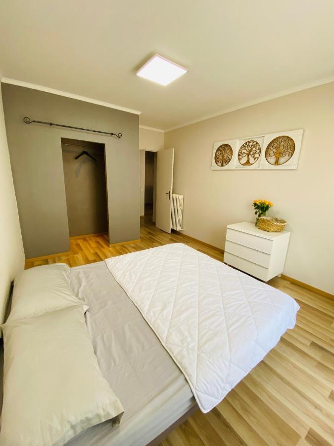 Magnifique Appartement 60M2 ,3 Pieces , Equipee,Tres Lumineux, 2 Minutes A Pied De La Plage Nizza Esterno foto